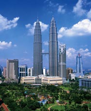 В Куала-Лумпуре строят небоскреб