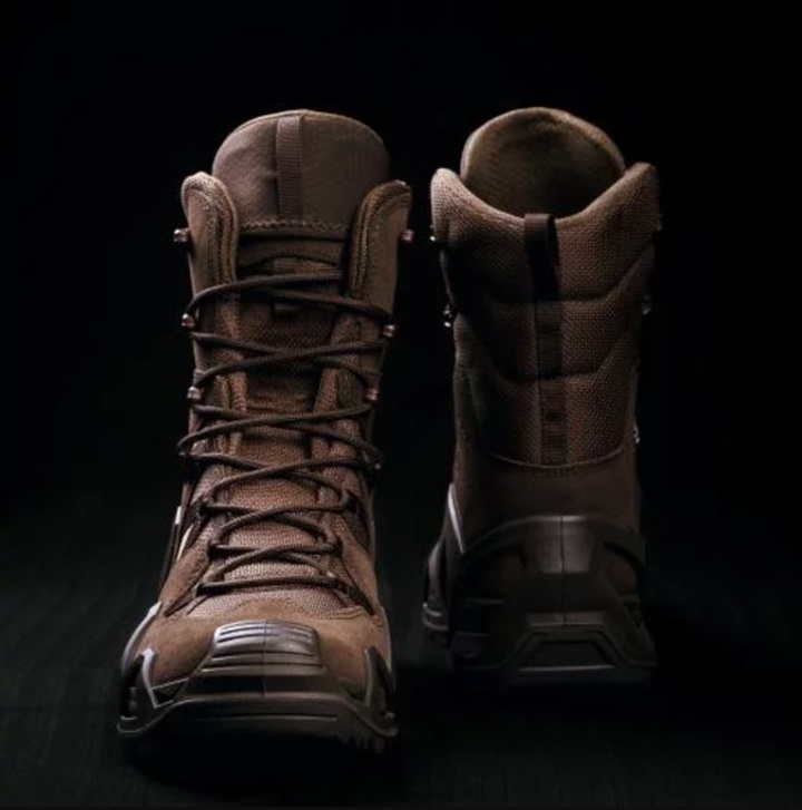 оригінальні берці lowa