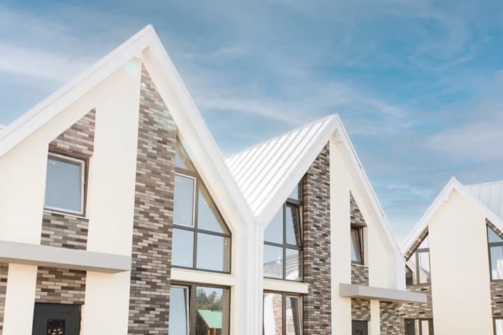 Забудовник Smart Development